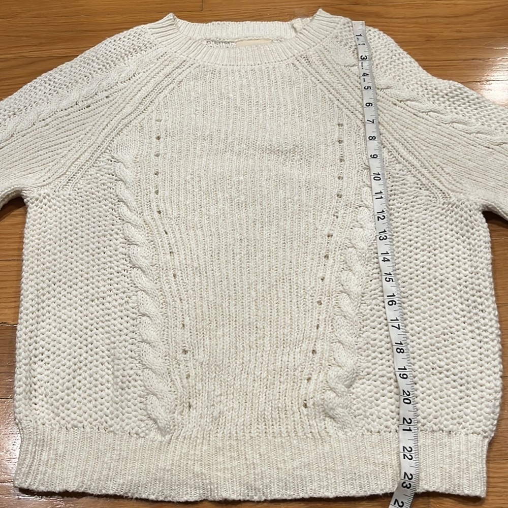Harper heritage cream knit sweater size medium. - Picture 6 of 7